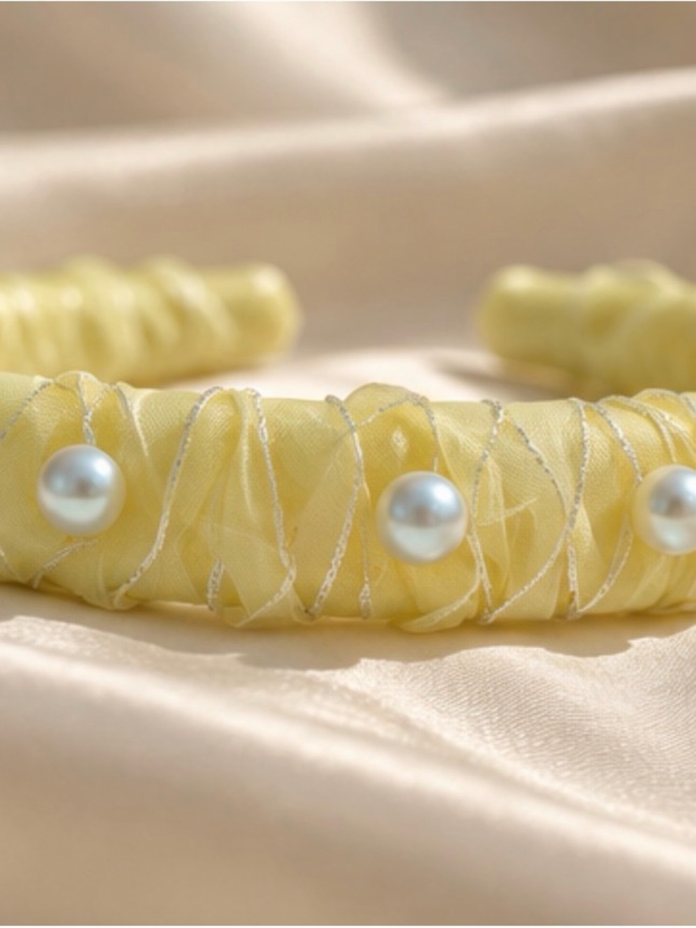 Handmade ‘Yellow Meringue’ Pearl-Accent Ruffled Headband 8/23